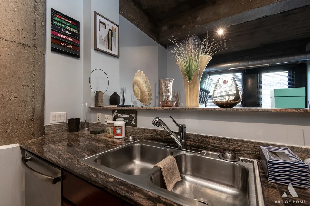 1070 West 15th Street Chicago IL 60608