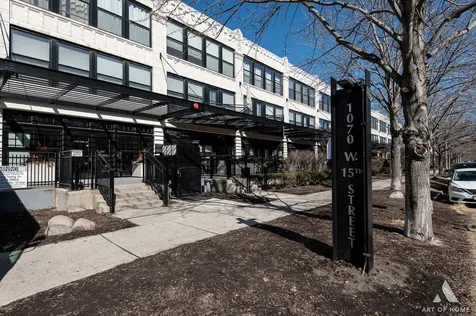 1070 West 15th Street Chicago IL 60608