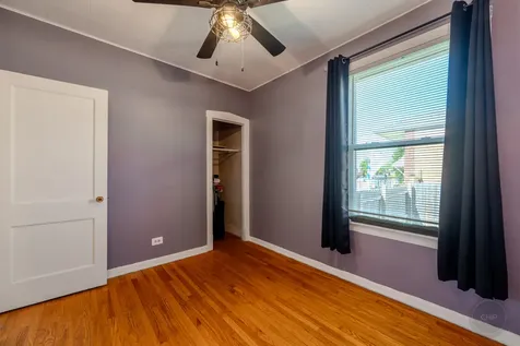 3628 West 83rd Street Chicago IL 60652