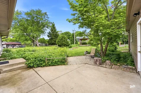 1508 North Poplar Street Holiday Hills IL 60051