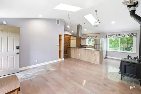 1508 North Poplar Street Holiday Hills IL 60051