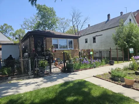 5303 South Winchester Avenue Chicago IL 60609