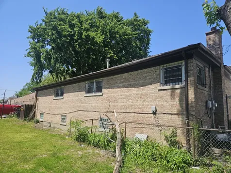 5303 South Winchester Avenue Chicago IL 60609