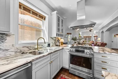 1819 North Whipple Street Chicago IL 60647