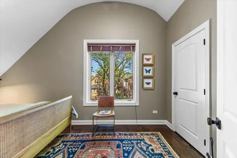 1819 North Whipple Street Chicago IL 60647