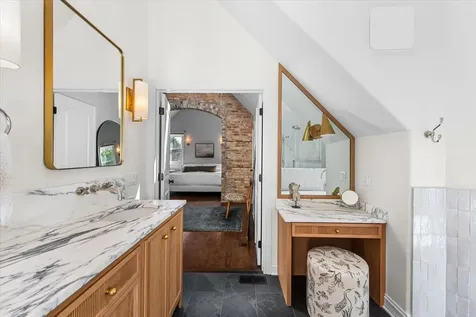 1819 North Whipple Street Chicago IL 60647