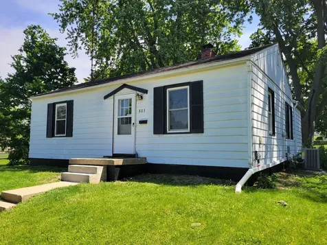 803 Marion Street Bloomington IL 61701