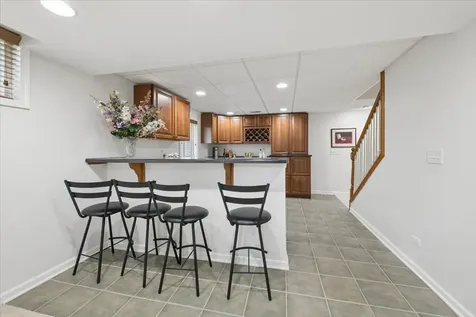 2119 West Thornwood Drive South Elgin IL 60177
