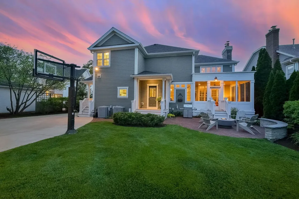 605 Euclid Avenue Glen Ellyn IL 60137