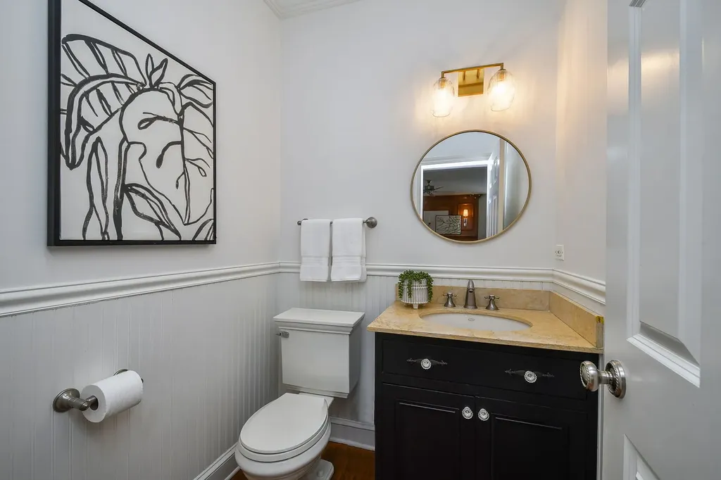 605 Euclid Avenue Glen Ellyn IL 60137