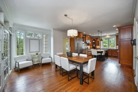 605 Euclid Avenue Glen Ellyn IL 60137