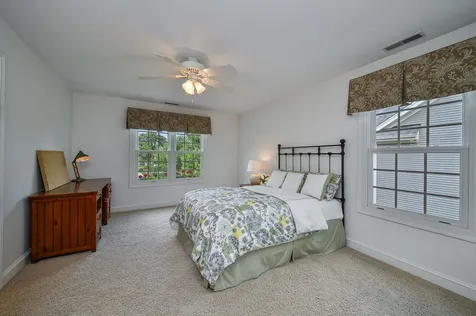 605 Euclid Avenue Glen Ellyn IL 60137