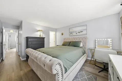 6451 North Northwest Highway Chicago IL 60631
