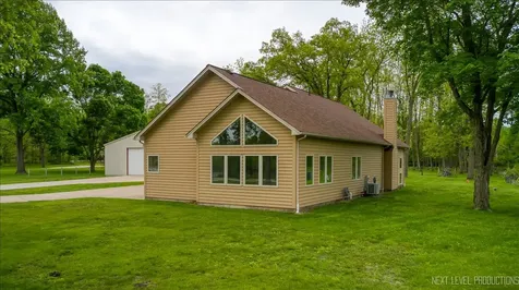 6740 Sundown Lane Yorkville IL 60560