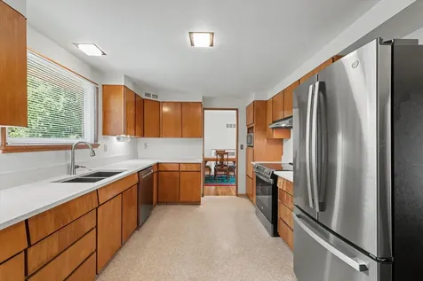 306 Sunnycrest Court W Urbana IL 61801