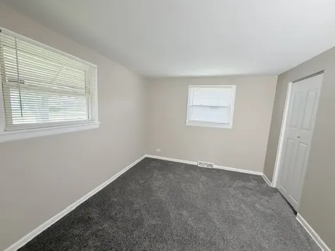 16222 Honore Avenue Markham IL 60428