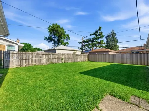 4900 West Hawthorne Avenue Hillside IL 60162