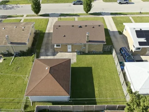 4900 West Hawthorne Avenue Hillside IL 60162