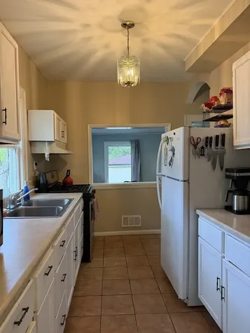 825 North Butrick Street Waukegan IL 60085