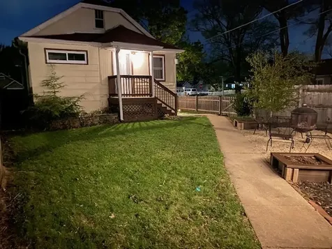 825 North Butrick Street Waukegan IL 60085