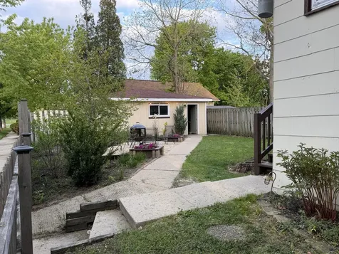 825 North Butrick Street Waukegan IL 60085