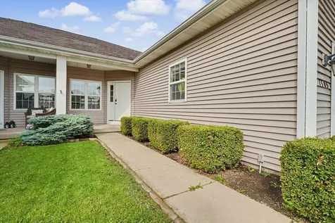 1505 Stonebluff Court Champaign IL 61822