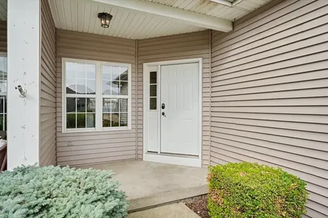 1505 Stonebluff Court Champaign IL 61822