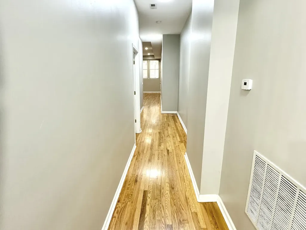 2438 North Laramie Avenue Chicago IL 60639