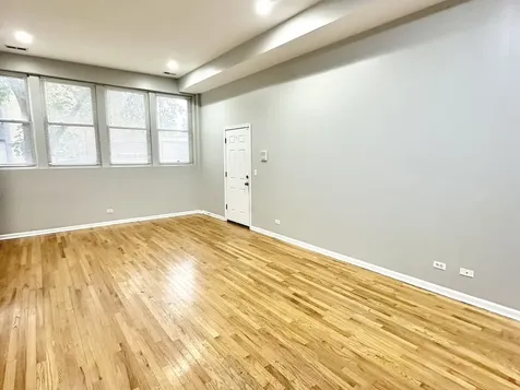 2438 North Laramie Avenue Chicago IL 60639