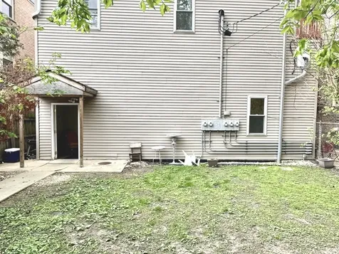 2438 North Laramie Avenue Chicago IL 60639