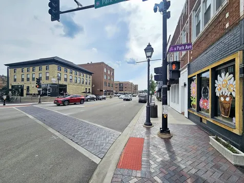 33 North Main Street Lombard IL 60148