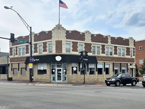33 North Main Street Lombard IL 60148