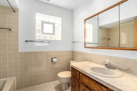 6120 West Eastwood Avenue Chicago IL 60630