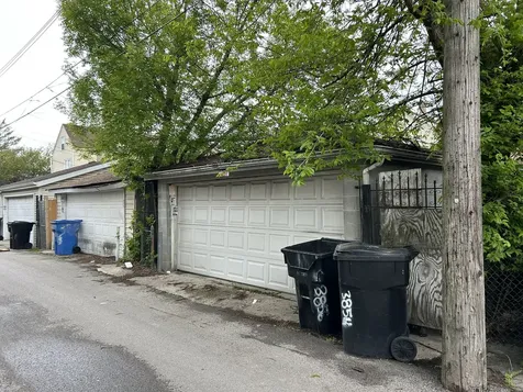 3854 South Albany Avenue Chicago IL 60632