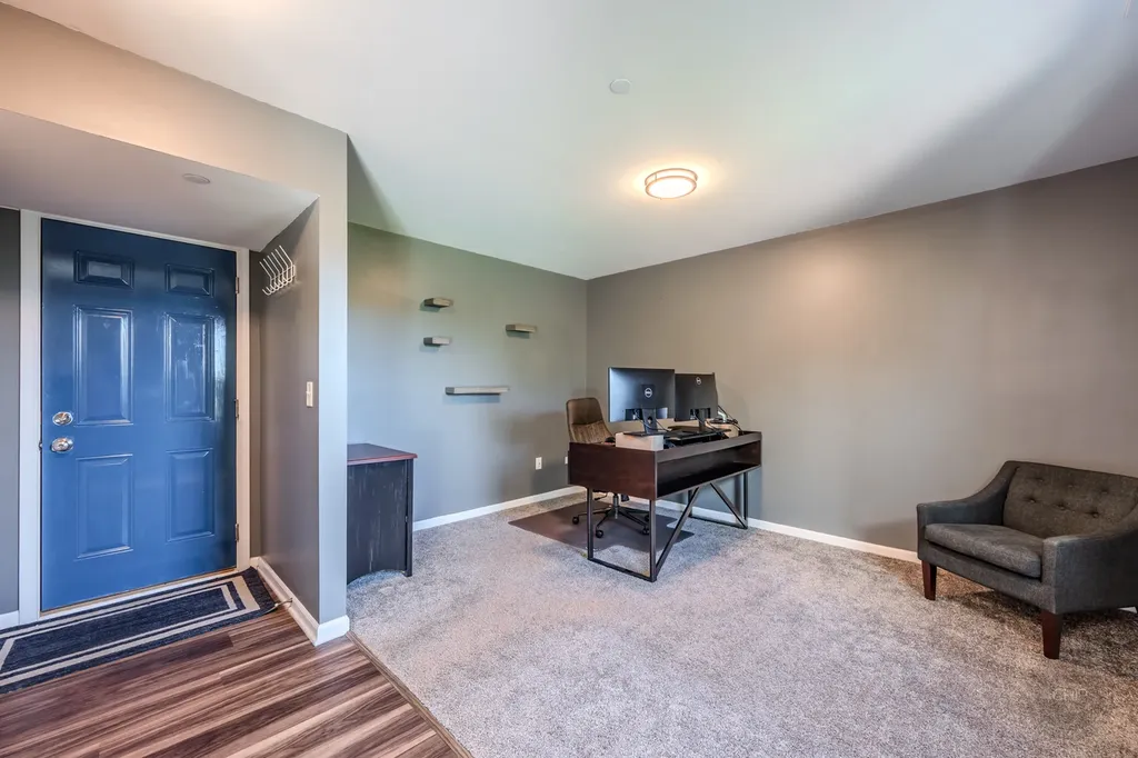 2515 Huntleigh Lane Woodridge IL 60517