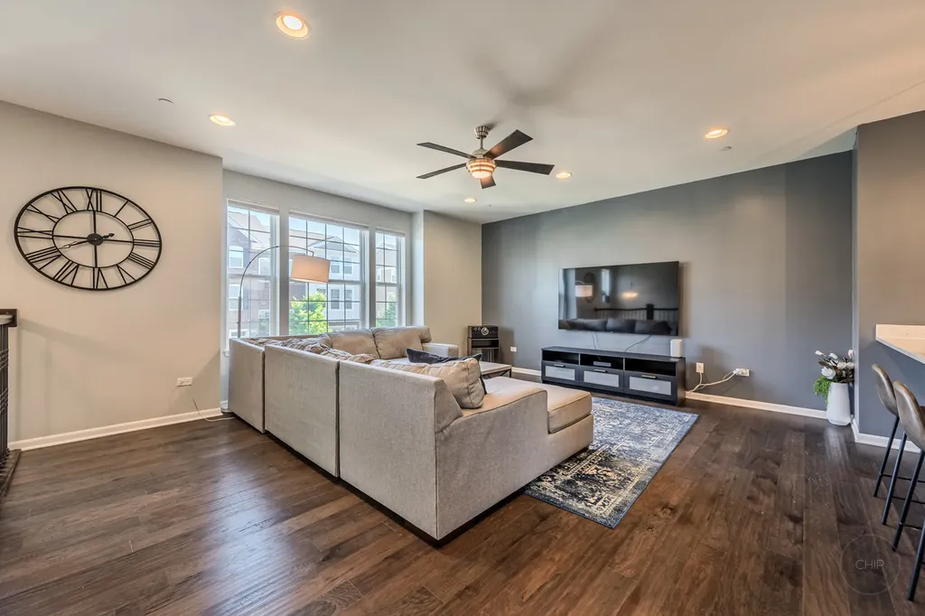 2515 Huntleigh Lane Woodridge IL 60517