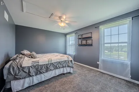 2515 Huntleigh Lane Woodridge IL 60517