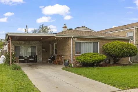 1926 South 16th Avenue Broadview IL 60155