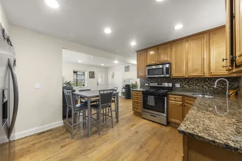 1926 South 16th Avenue Broadview IL 60155
