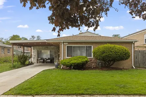 1926 South 16th Avenue Broadview IL 60155