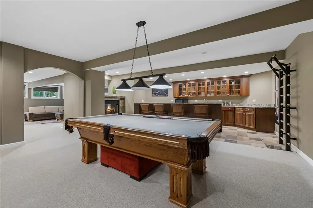 203 Crooked Tree Court Naperville IL 60565