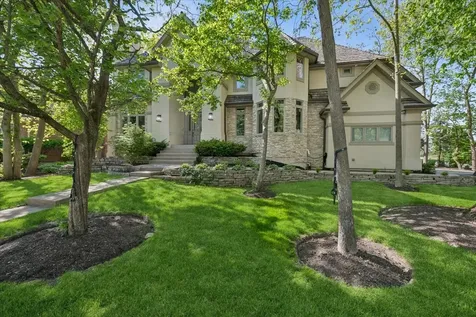 203 Crooked Tree Court Naperville IL 60565