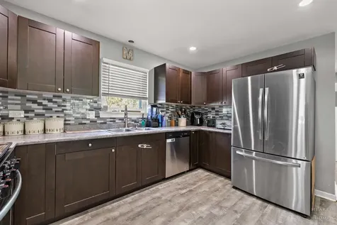 3109 Park Drive Wonder Lake IL 60097