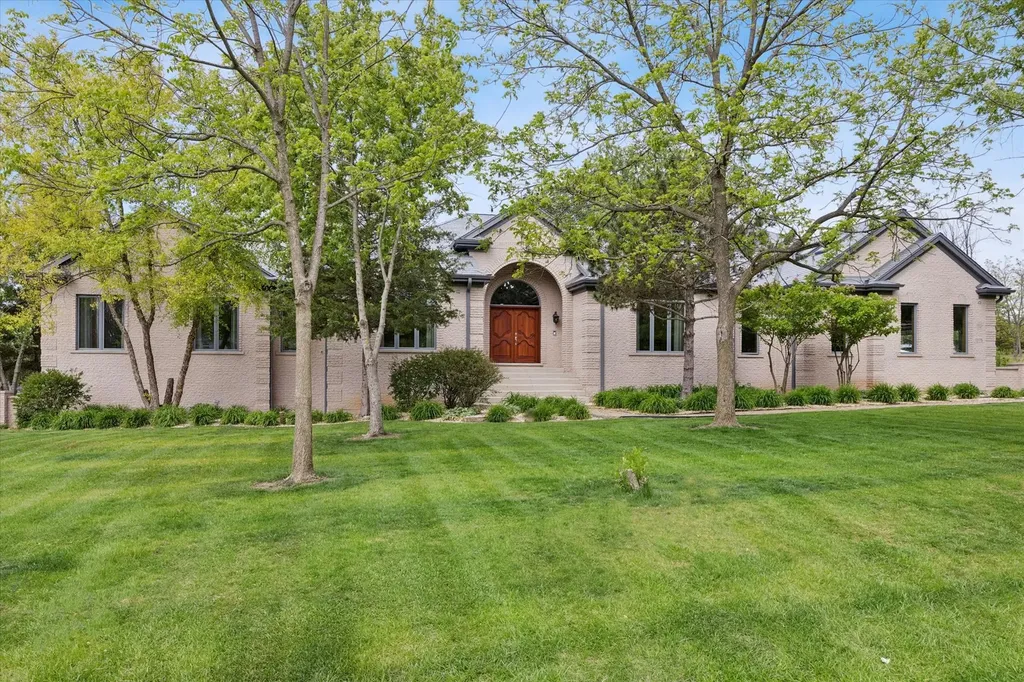 13175 Da Vinci Street Lemont IL 60439