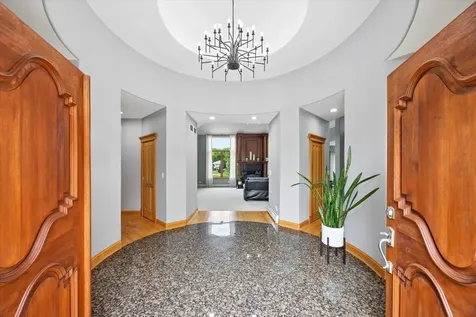 13175 Da Vinci Street Lemont IL 60439