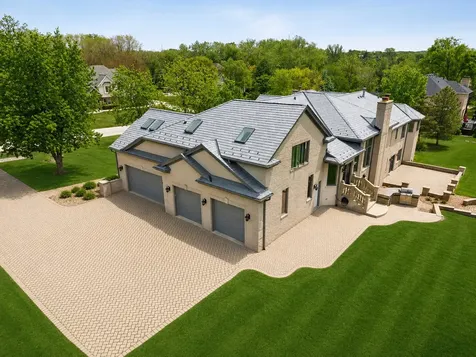 13175 Da Vinci Street Lemont IL 60439