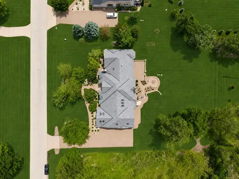 13175 Da Vinci Street Lemont IL 60439