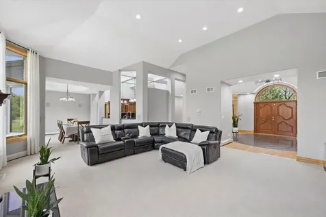 13175 Da Vinci Street Lemont IL 60439