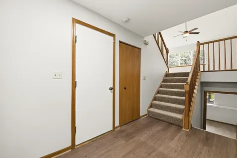 615 Buckskin Lane Carpentersville IL 60110