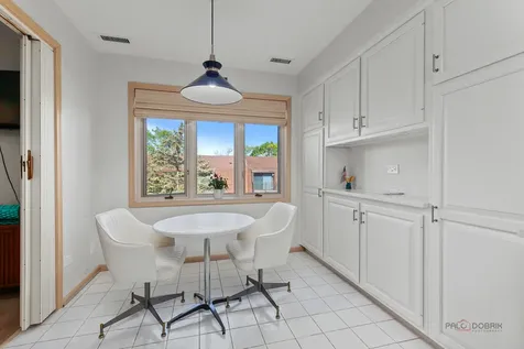 1000 Deerfield Road Highland Park IL 60035
